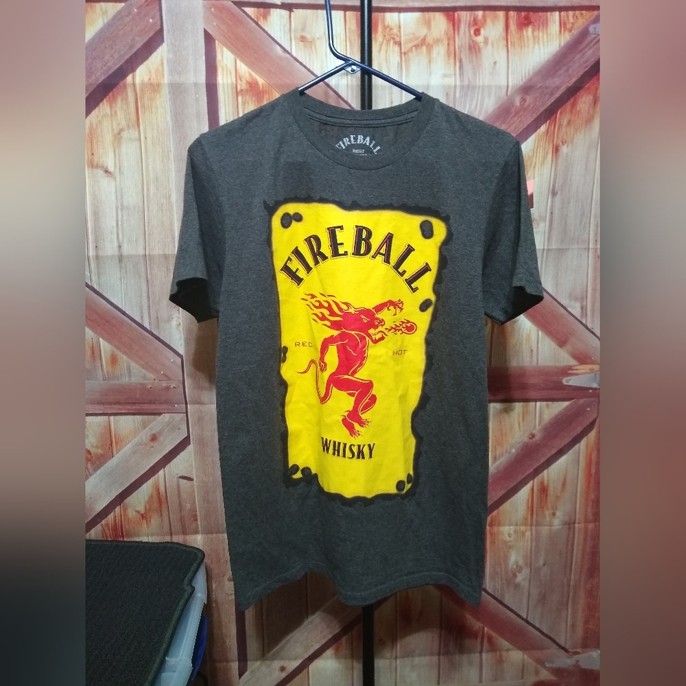 Fireball whiskey detail graphic print T small